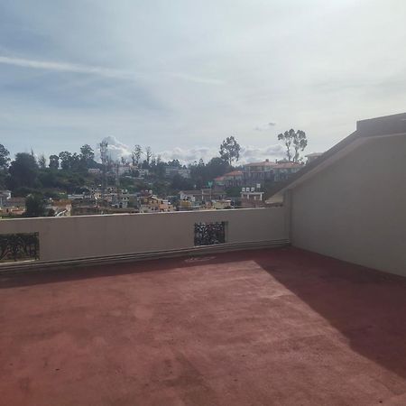 Ooty Mountain Cottage ภายนอก รูปภาพ